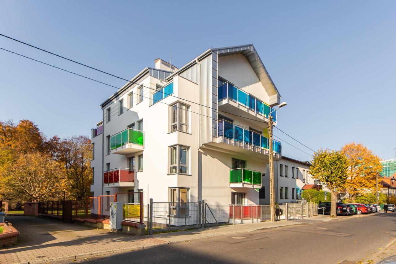 Kolorowe Balkony - Sloneczny Apartament W Miedzyzdrojach By Noclegi Renters Miedzyzdroje Exterior photo